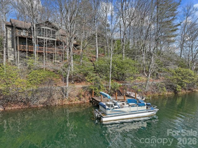 306 S Sequoyah Lane active home in Connestee Falls, Brevard, NC