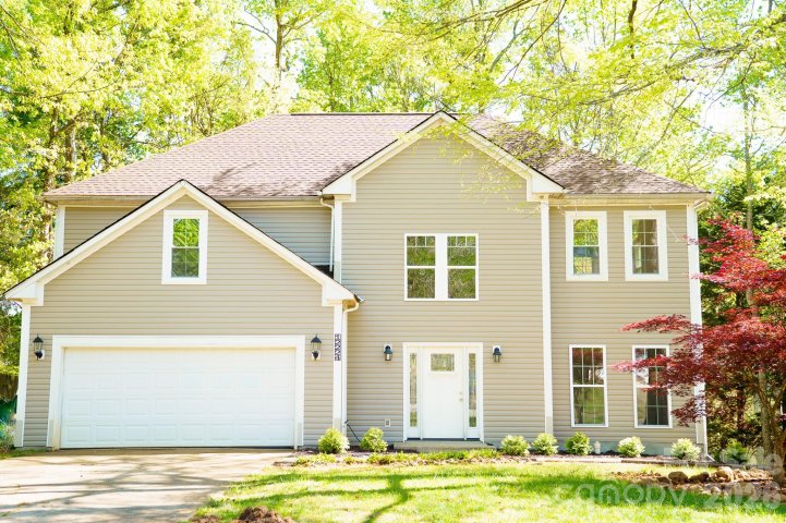 Homes in Clearbrook, Charlotte