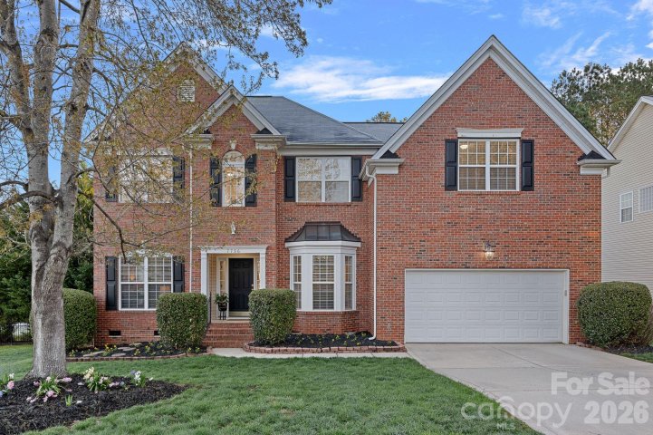 7736 Horseshoe Creek Drive sold home in Stephens Grove, Huntersville, NC