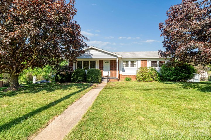 167 Mount Carmel Road sold home in Mount Carmel Acres, Asheville, NC