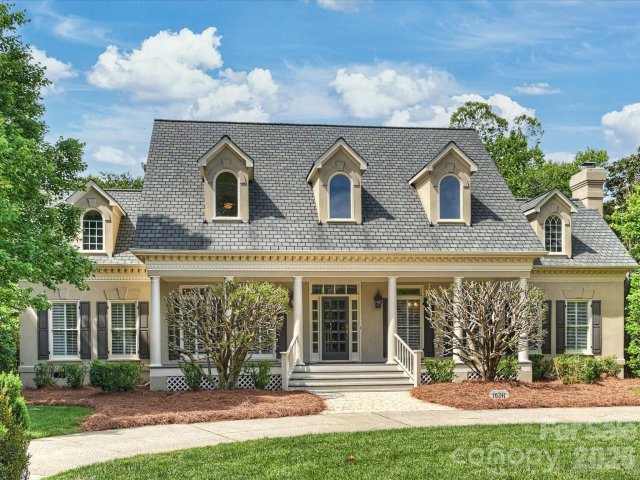 10841 Congressional Club Drive pending home in Providence Country Club, Charlotte, NC
