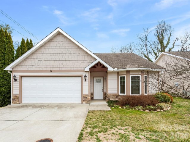 29 Kaylor Drive active home in Ledbridge Vista, Arden, NC