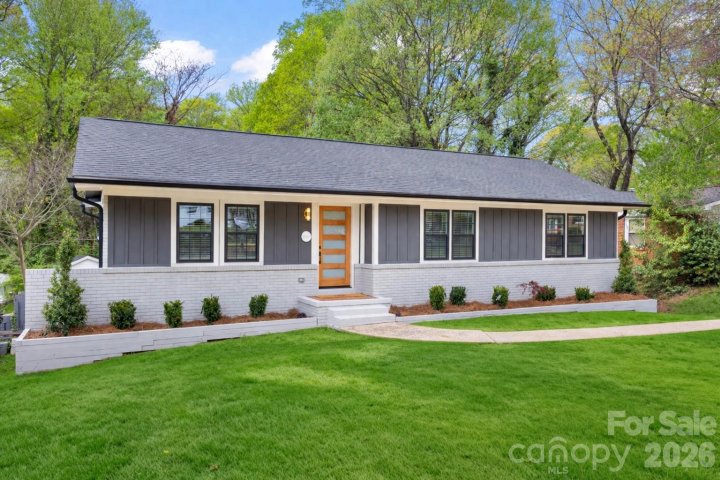 2000 Kilborne Drive active home in Country Club Heights, Charlotte, NC