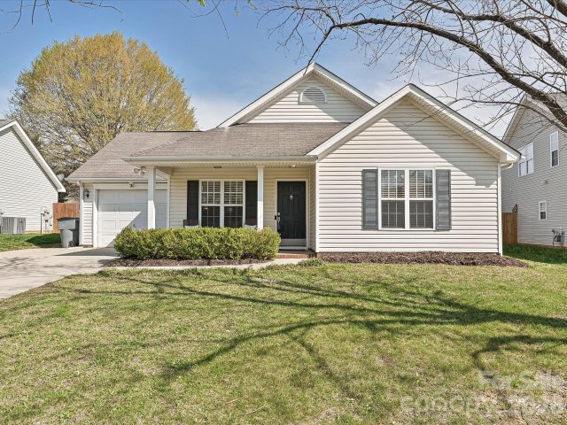 1821 Conifer Circle sold home in Faires Farm, Charlotte, NC