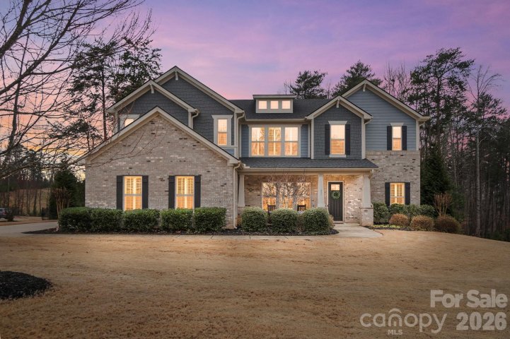 237 S San Agustin Drive sold home in Bells Crossing, Mooresville, NC