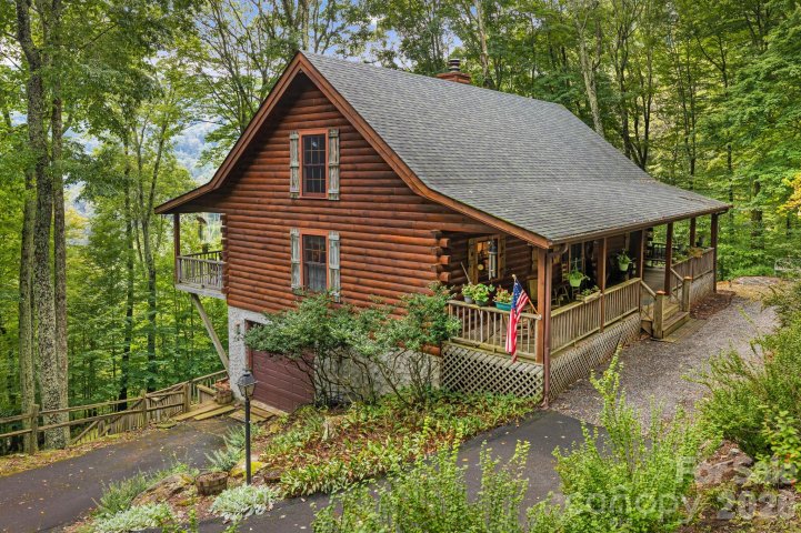215 Goldenleaf Road active home in Wolf Laurel, Mars Hill, NC