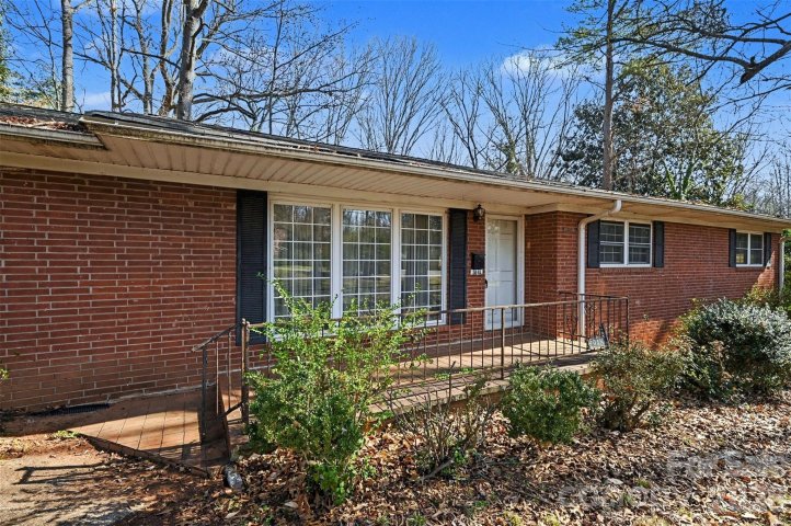 2948 Planer Terrace sold home in Gardner Park, Gastonia, NC