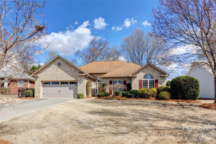 539 Gatsby Place sold home in Gable Oaks, Concord, NC