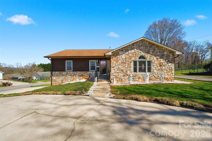 Homes in Brooks Glen, Granite Falls