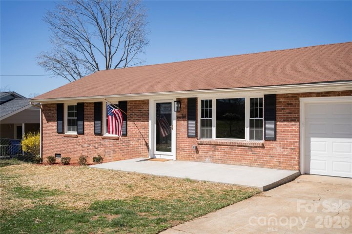 Homes in Knollwood, Asheville