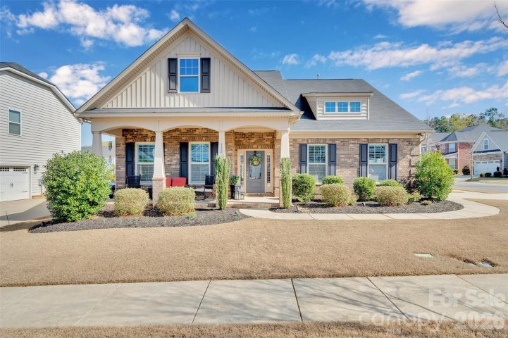 132 Pine Eagle Drive active home in Timberwood, Rock Hill, SC