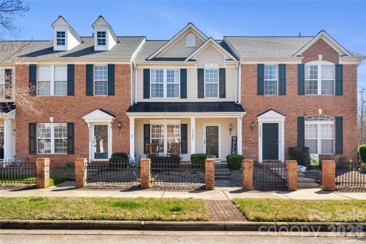 17624 Delmas Drive sold home in Oakhurst, Cornelius, NC