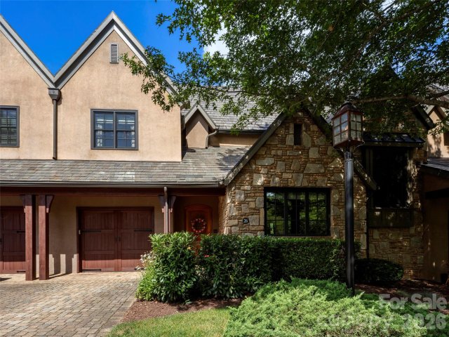 26 Village Oak Drive active home in The Cliffs At Walnut Cove, Arden, NC