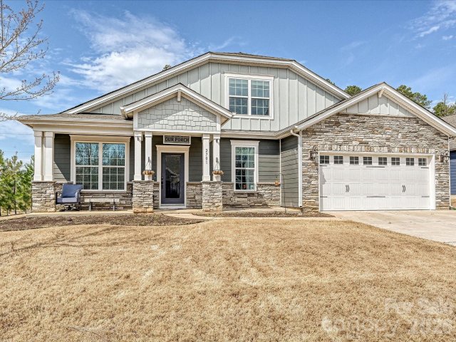2701 Manor Stone Way pending home in Heritage, Indian Trail, NC