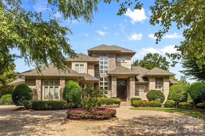 14606 Jockeys Ridge Drive active home in Ballantyne Country Club, Charlotte, NC