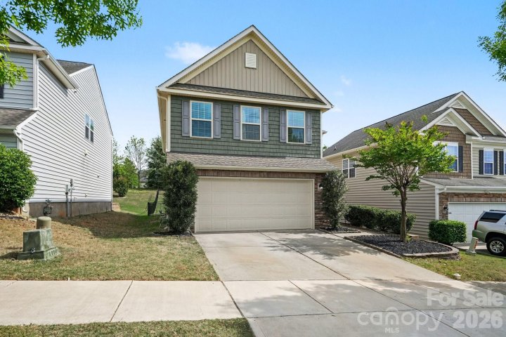 1109 Blackwaterside Drive active home in Waterside At The Catawba, Fort Mill, SC