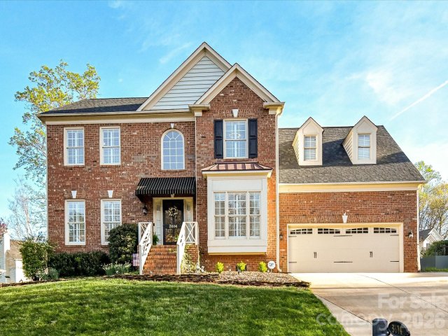 3814 Providence Plantation Lane pending home in Providence Plantation, Charlotte, NC