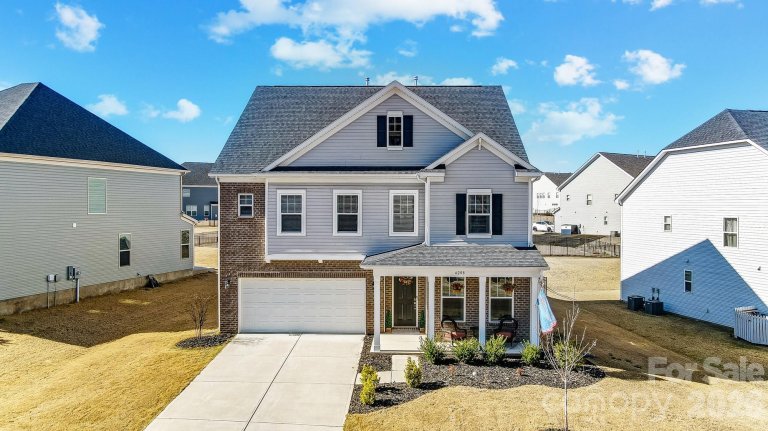 4208 Stream Dale Circle active home in Hunton Forest, Concord, NC