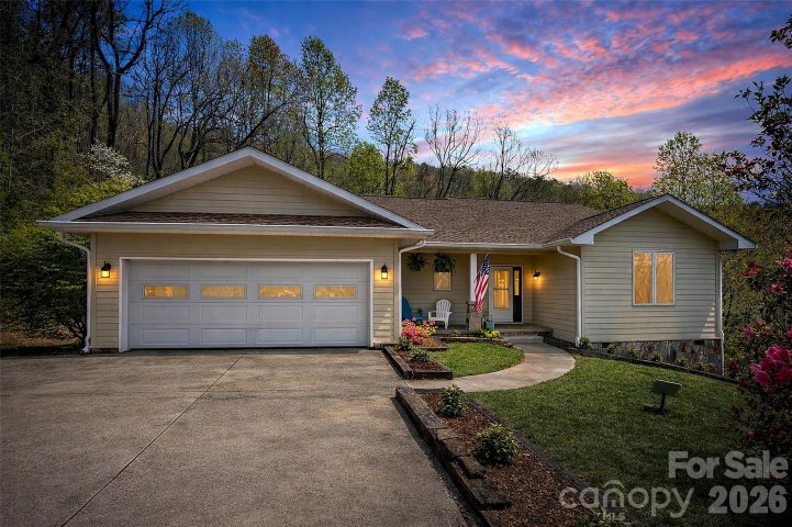 1424 Wolfpen Road active home in Gateway Mountain, Old Fort, NC