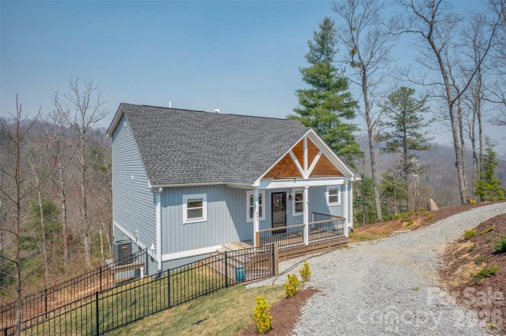 Homes in Silverstone, Hendersonville