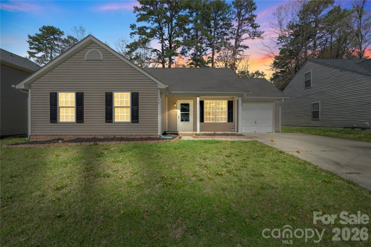 11434 Northwoods Forest Drive sold home in Brookmere, Charlotte, NC