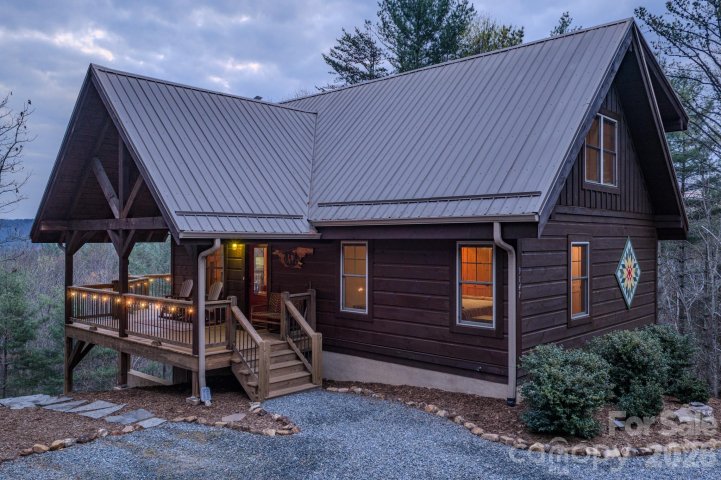 9147 Shortoff View Terrace pending home in Pisgah Preserve, Nebo, NC