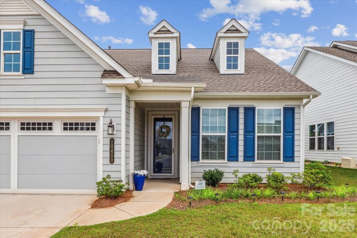 10400 Superb Lane active home in Cresswind, Charlotte, NC