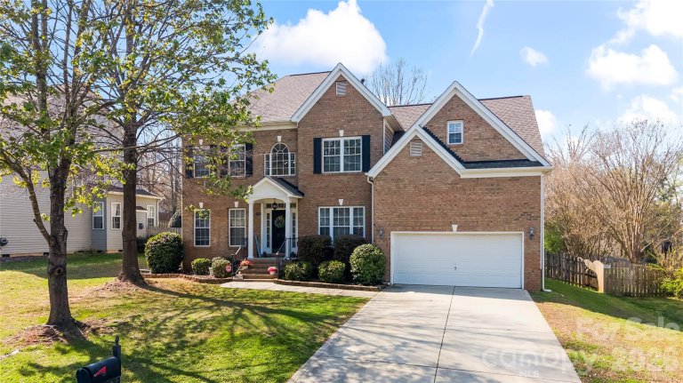 3715 Messina Road sold home in Autumn Cove At Lake Wylie, Clover, SC