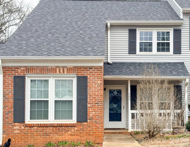 309 Tradd Street pending home in Woodwind, Mauldin, SC