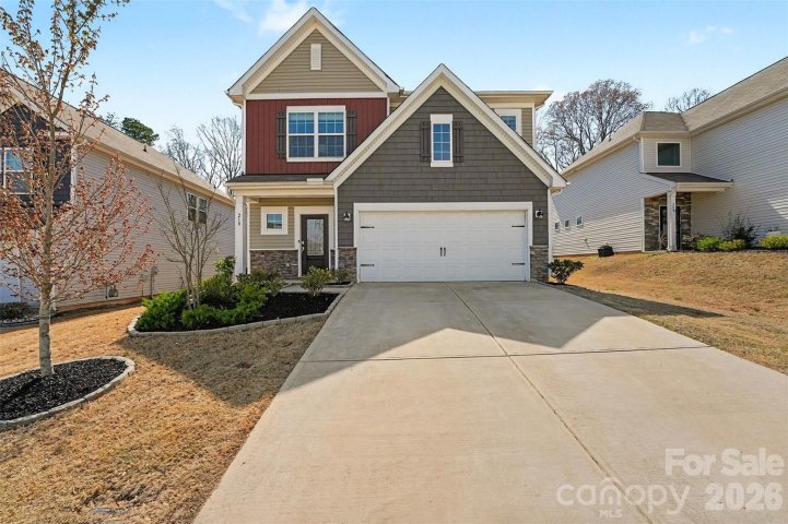 210 Eden Avenue active home in Gambill Forest, Mooresville, NC