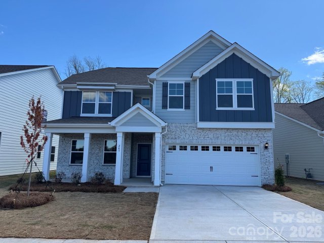 247 Ella Claire Drive active home in McFarland Estates, York, SC