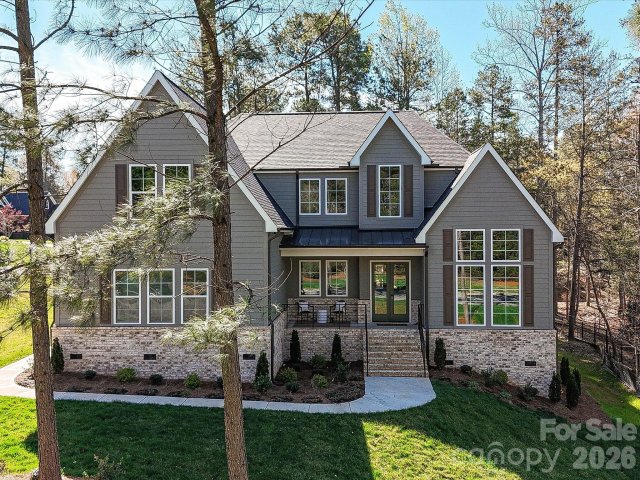 4609 Firethorn Court active home in Lakewood, Denver, NC
