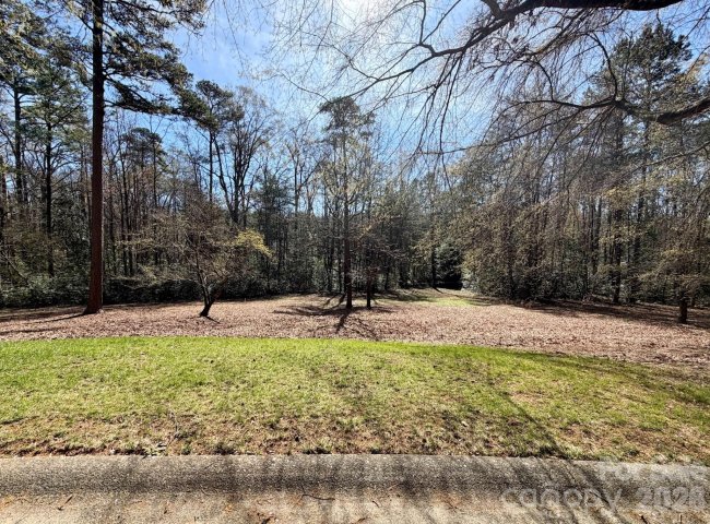 223 Millingport Lane active home in Uwharrie Point, New London, NC