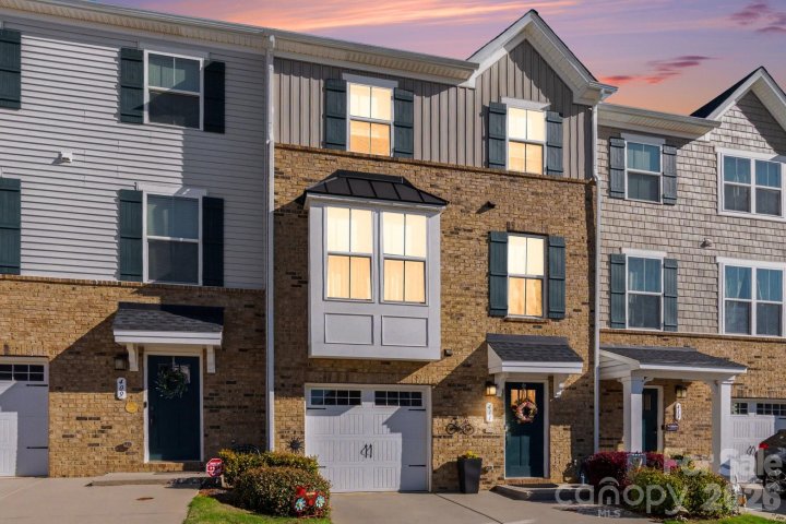 411 Dalton Circle active home in Grantham Place, Fort Mill, SC