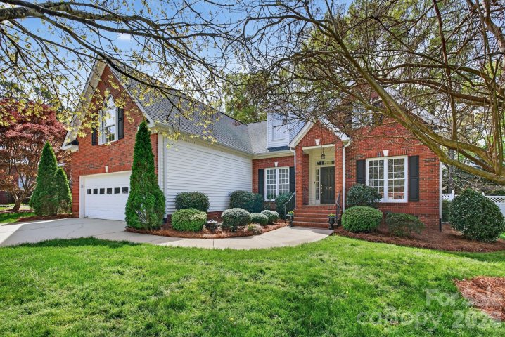 Homes in The Crossing, Rock Hill