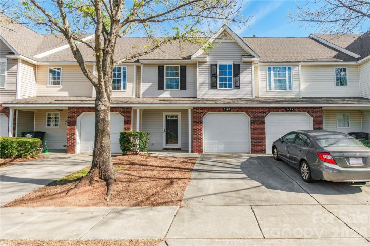 3167 Caldwell Ridge Parkway active home in The Townes At Old Stone Crossing, Charlotte, NC
