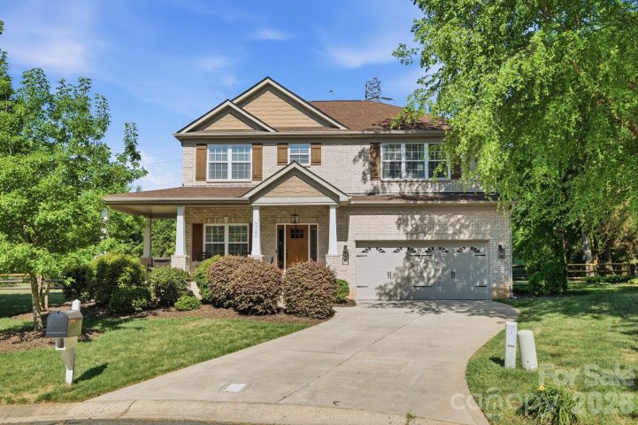 9722 Spring Crest Court sold home in Davis Lake, Charlotte, NC