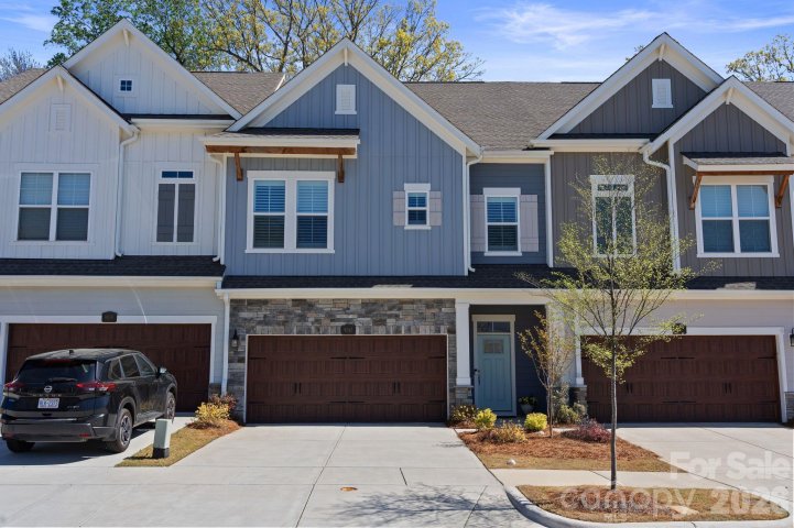 Homes in The Retreat At West Catawba, Cornelius