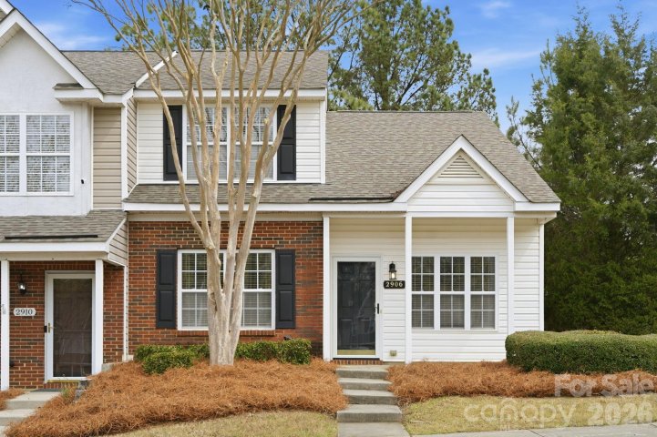 2906 Caldwell Ridge Parkway active home in The Townes At Old Stone Crossing, Charlotte, NC