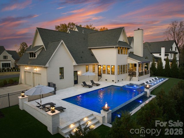 1436 Townes Road active home in Myers Park, Charlotte, NC