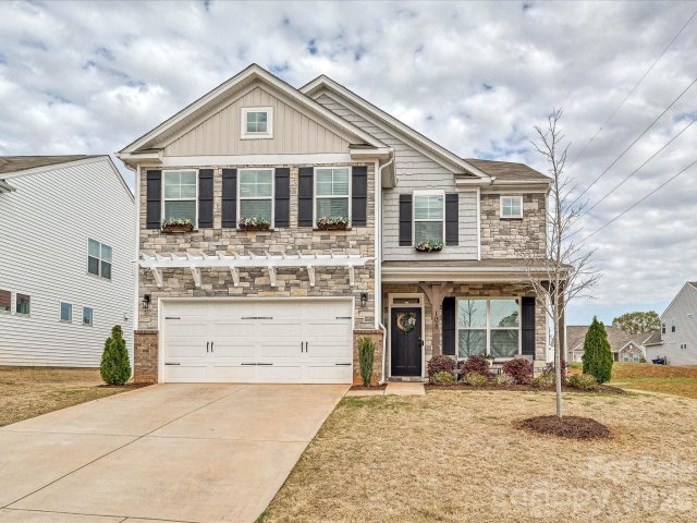108 Old Field Road active home in Dogwood Grove, Statesville, NC