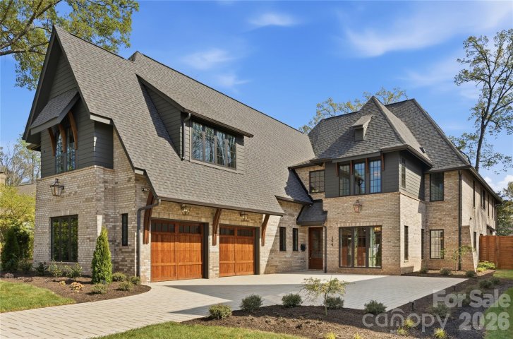 154 N Canterbury Road active home in Cotswold, Charlotte, NC