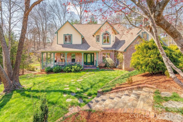 46 Valley Drive pending home in Reems Creek Golf Community, Weaverville, NC