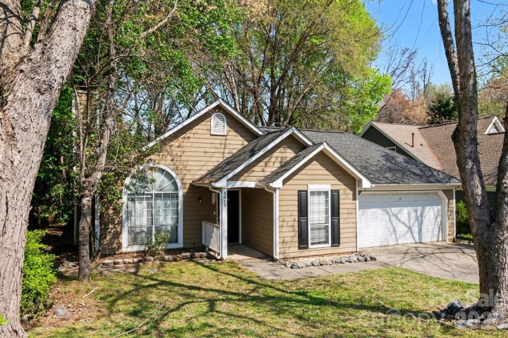 5513 Southminster Lane sold home in Carronbridge, Charlotte, NC