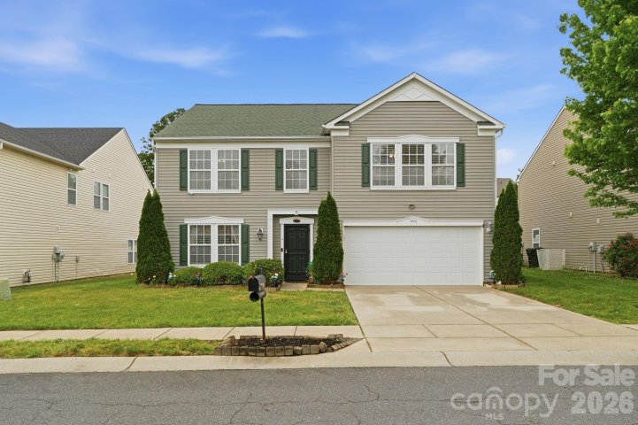 3906 Shasta Circle pending home in Clover Meadows, Clover, SC