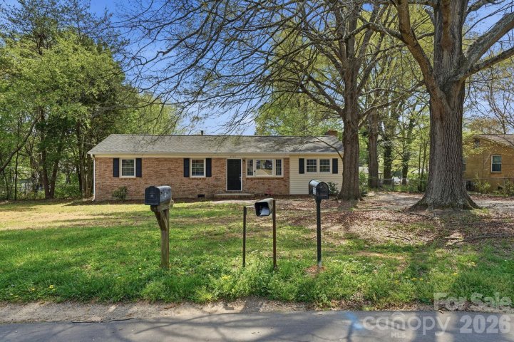 Homes in Fallscrest, Gastonia