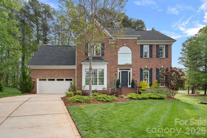 12729 Longstock Court pending home in Northstone, Huntersville, NC