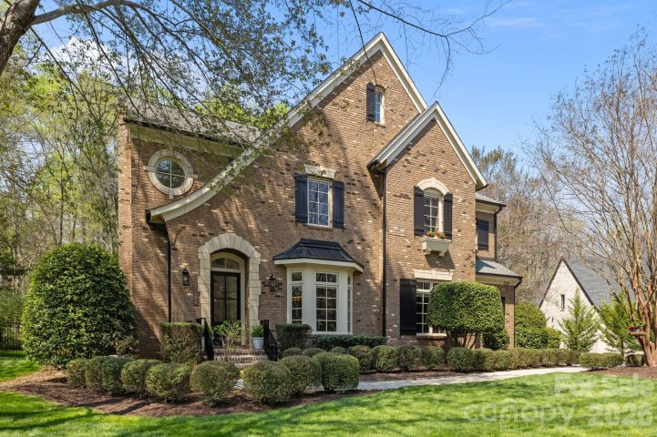 12514 Wood Warbler Drive pending home in Chapel Cove, Charlotte, NC