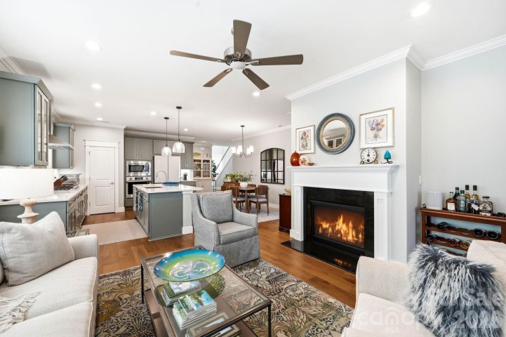 538 Sweet Birch Park Lane pending home in Sweet Birch Commons, Black Mountain, NC