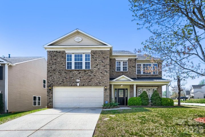 417 Zander Woods Court sold home in Kendrick Farm, Mount Holly, NC